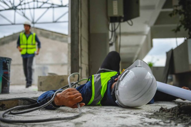 iStock 1658004005 scaled 768x512 - Vorsorge als Schlüssel zum Erfolg: Wie Risikomanagement Unternehmen im Ernstfall stärkt